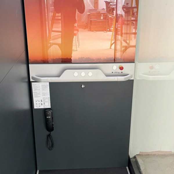 HOMELIFT COMPACT - Budleigh Salterton Case Study Photo