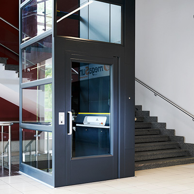 Aritco PublicLift Access Goods Gallery Image 1